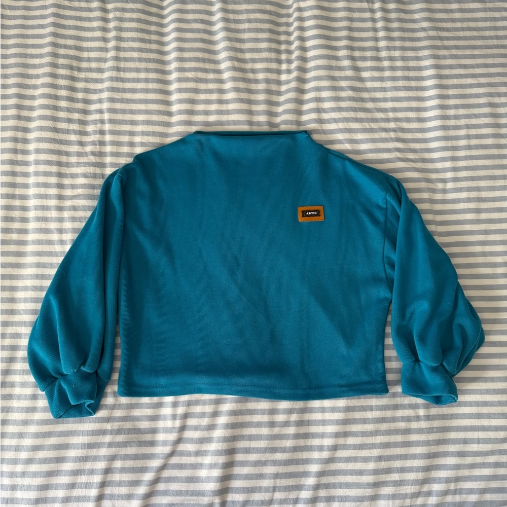 Blue Long Sleeve Top